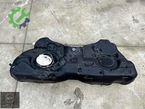 BMW G30 BENZİNLİ YAKIT DEPOSU