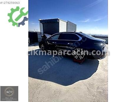 BMW i Serisi Kapı çıkma parça