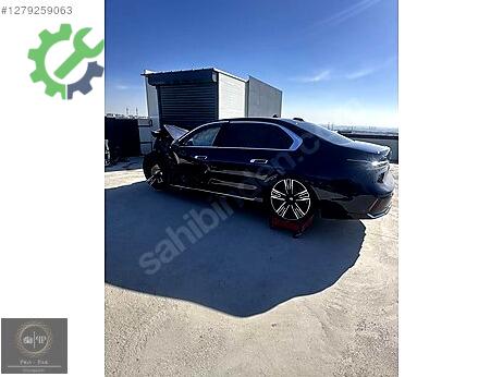 BMW i Serisi Kapı çıkma parça