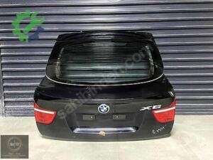 BMW X6 E71 BAGAJ KAPAĞI SİYAH