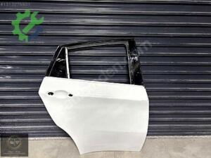 BMW X6 E71 SAĞ ARKA KAPI BEYAZ
