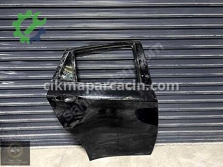 BMW X6 Sağ Arka Kapı çıkma parça