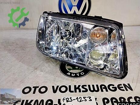 Volkswagen Bora Sağ Ön Far çıkma parça