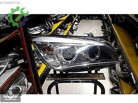 BMW X1 Sağ Ön Far çıkma parça