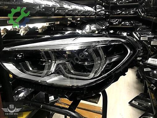 BMW X3 Sol Ön Far çıkma parça