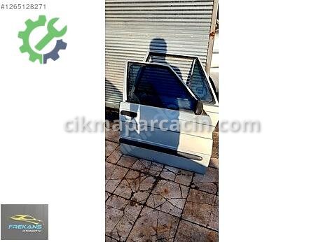 Renault 9 Sağ Ön Kapı çıkma parça