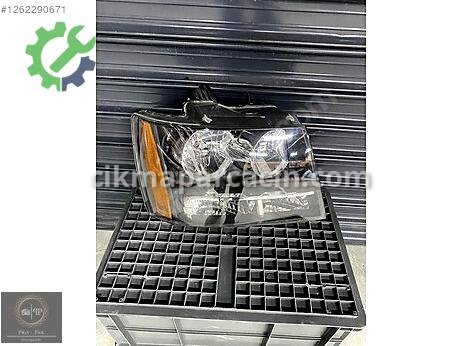 Chevrolet Tahoe Sağ Ön Far çıkma parça