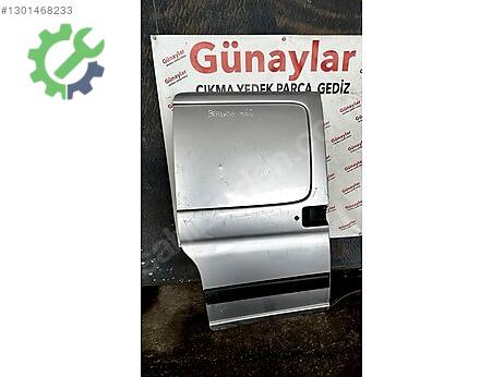 Citroen Berlingo Sağ Arka Kapı çıkma parça