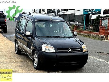 Citroen Berlingo Sol Kapı çıkma parça