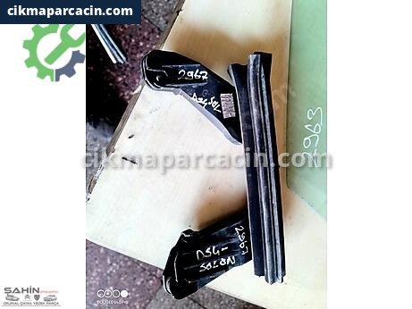 DS Automobiles DS4 Sol Ön Cam Krikosu çıkma parça