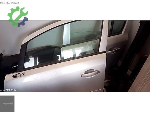 Opel Corsa Sol Ön Kapı çıkma parça