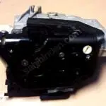 CZ3C4839015 VW Passat kapı kilidi Arka Sol 7Pin CZ3C4B39016