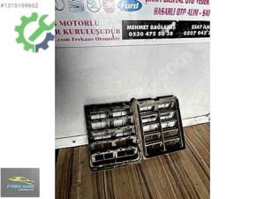 Chrysler 300 C Çıkma Arka Bagaj Havalandırma ızgarası