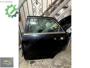 Chrysler 300 C Çıkma Sol Arka Kapı
