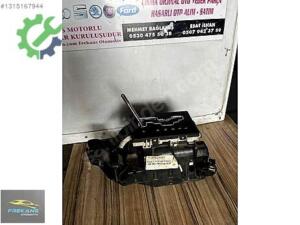 Chrysler 300 C Çıkma Vites Mekanizması 04779387AC