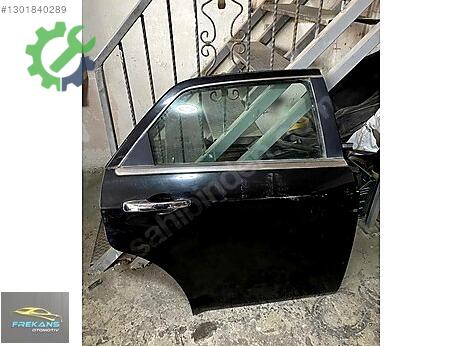 Chrysler 300 C Sağ Arka Kapı çıkma parça