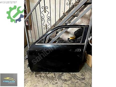 Chrysler 300 C Sol Ön Kapı çıkma parça