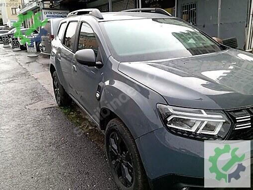 Dacia Duster Ön Çamurluk çıkma parça
