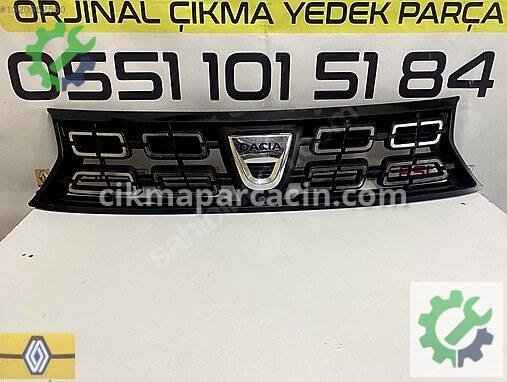 Dacia Duster Ön Panjur çıkma parça