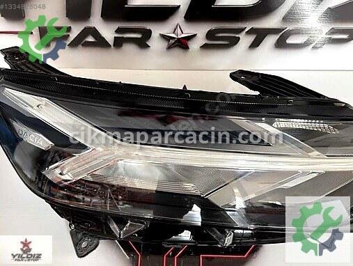 Dacia Sandero Sağ Ön Far 260102586R çıkma parça