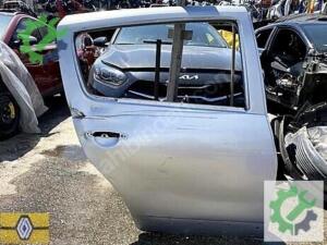 DACIA SANDERO SAĞ ARKA KAPI ORJİNAL ÇIKMA