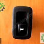 DODGE CARAVAN CHRYSLER COUNTRY ÖN SOL CAM DÜĞMESİ 68110874AA