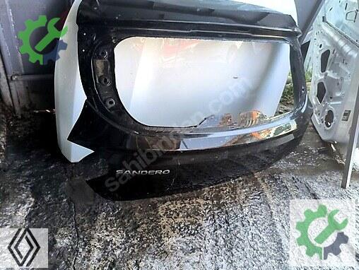 Dacia Sandero Bagaj Kapağı çıkma parça