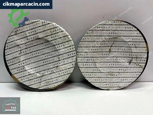 Dodge Challenger Disk Fren Balatası K05290538AC çıkma parça