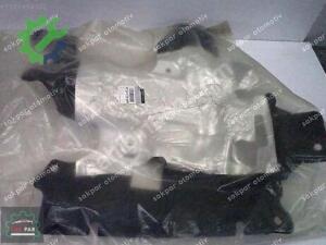 Duster Göğüs Sacı İzolasyon Keçesi Orj 679007342R YP