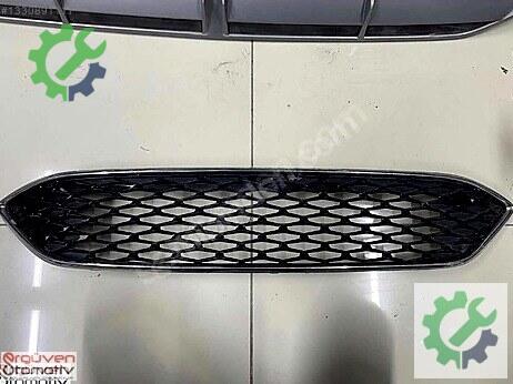 Ford Focus Ön Panjur F1EB-8200-A çıkma parça