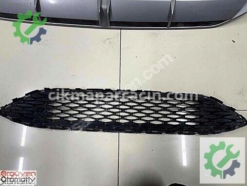 Ford Focus Ön Panjur F1EB-8200-A çıkma parça