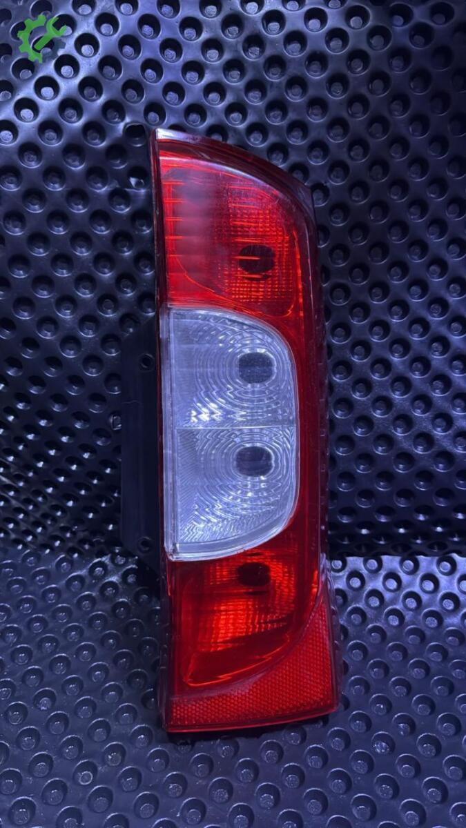 Fiat Fiorino Sağ Stop çıkma parça