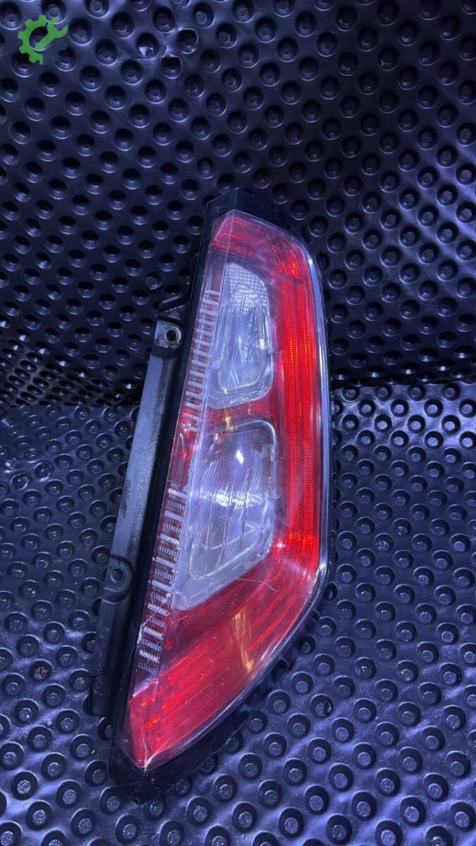 Fiat Punto Sağ Stop çıkma parça