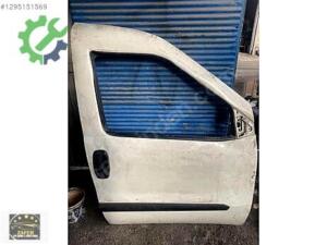 FİAT Doblo Sağ Kapı