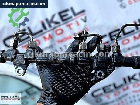 Fiat Egea Enjektör Kütüğü çıkma parça