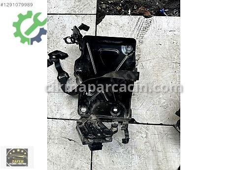 Fiat Egea Akü Kapağı çıkma parça