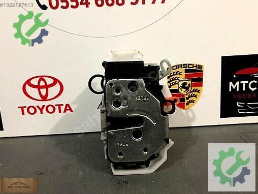 Citroen Nemo Sağ Ön Kapı Kilidi çıkma parça
