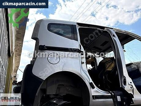 Fiat Fiorino Sağ Arka Çamurluk çıkma parça