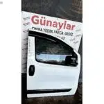 FİAT FİORİNO SAĞ ÖN KAPI