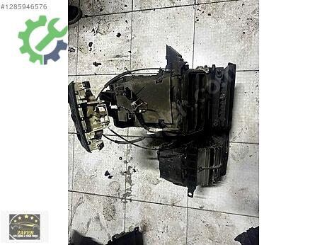 Fiat Linea Kalorifer Kutusu çıkma parça
