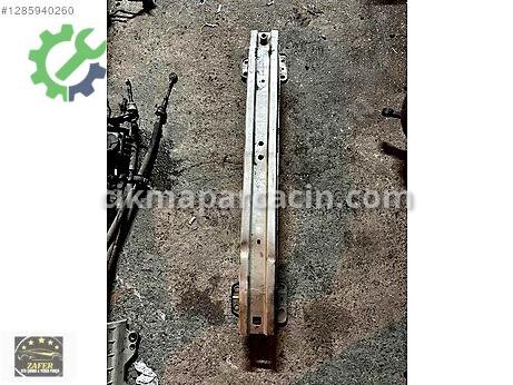 Fiat Linea Ön Tampon Demiri çıkma parça