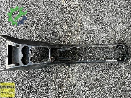 Fiat Linea Bakalit çıkma parça