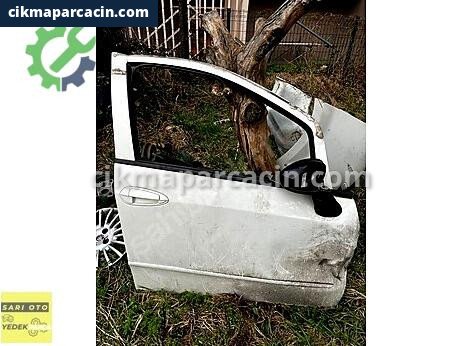 Fiat Linea Sağ Ön Kapı çıkma parça