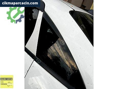 Fiat Linea Sol Arka Kelebek Camı çıkma parça