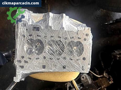 Ford Focus Silindir Kapak çıkma parça
