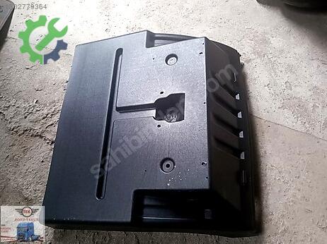 Ford Arka Çamurluk çıkma parça