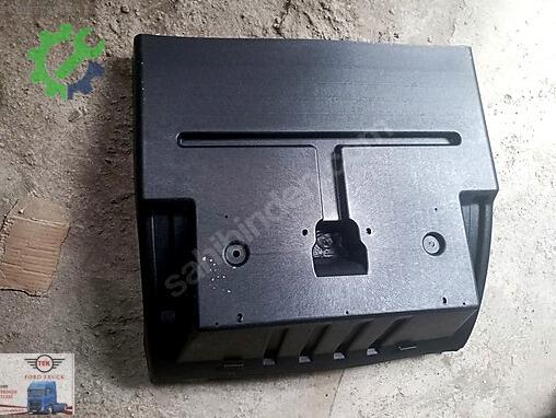 Ford Arka Çamurluk FMAX-1846T çıkma parça