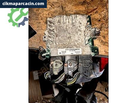Ford Connect Motor Beyni çıkma parça