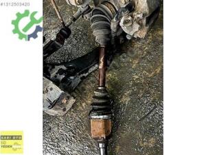 FORD CONNECT SAĞ – SOL AKS