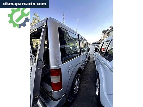 Ford Connect Sağ Kapı çıkma parça